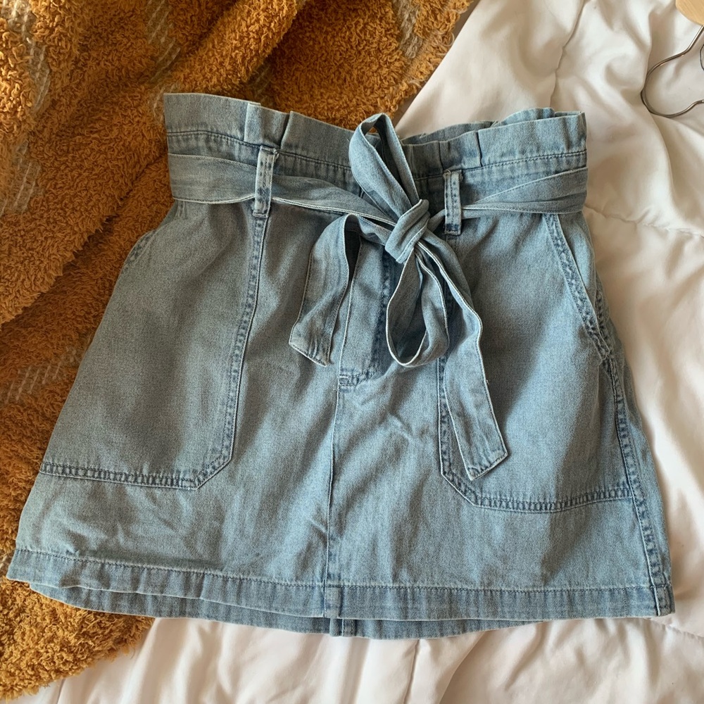 AE paper bag skirt - never worn